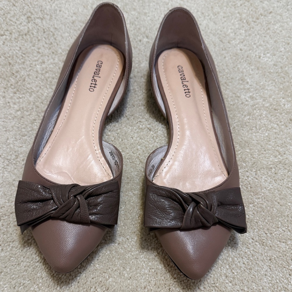 Cavaletto Genuine Leather Bow Flats